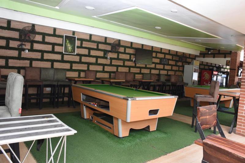 Hard Break Hotel Ενούγκου Εξωτερικό φωτογραφία